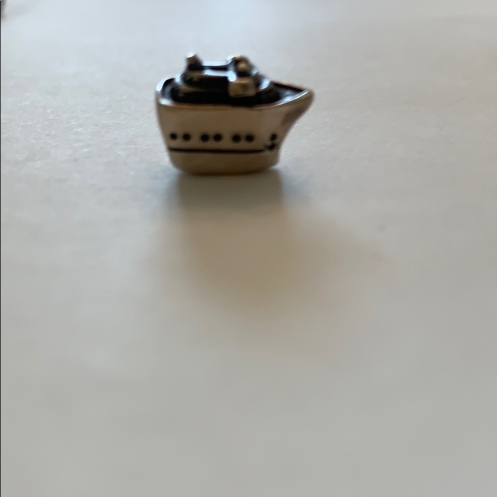 Chamilia Cruise Ship Charm